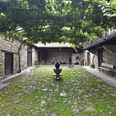 patio interior Rectoral-de-Gundivos